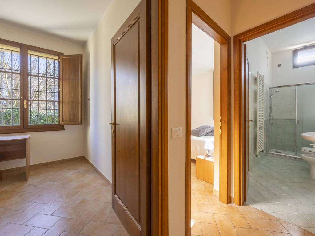 Appartamento a Signa in Via del Bisenzio - Foto 2