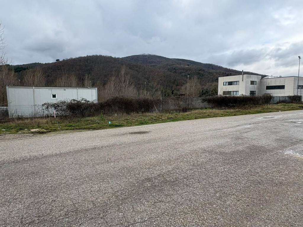 Terreno a Umbertide in Via del Commercio - Foto 4