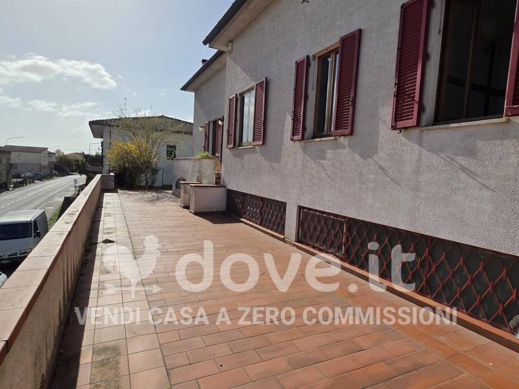 Villa a Sinalunga in Via Niccolò Paganini, 35 - Foto 2