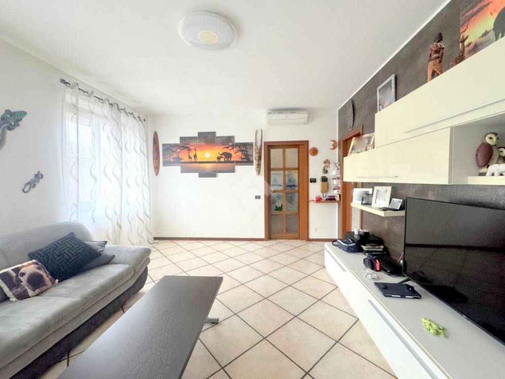 Appartamento a Cesate in Via italo svevo, 14 - Foto 5