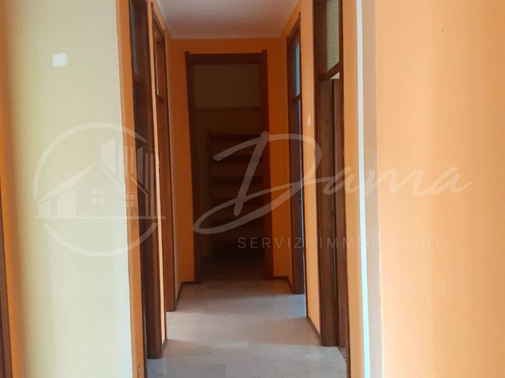 Appartamento a Asti in Via Duca degli Abruzzi - Foto 4