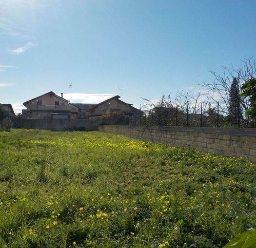 Terreno a Vittoria in Via Delle Margherite - Foto 2