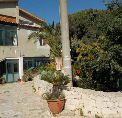 Casa indipendente a Vittoria in Via Delle Querce - Foto 2