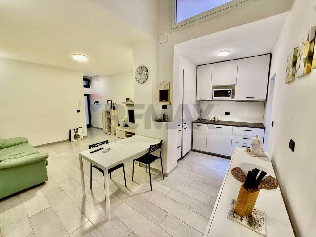 Casa indipendente a Brindisi in Via del Geranio, 16 - Foto 2