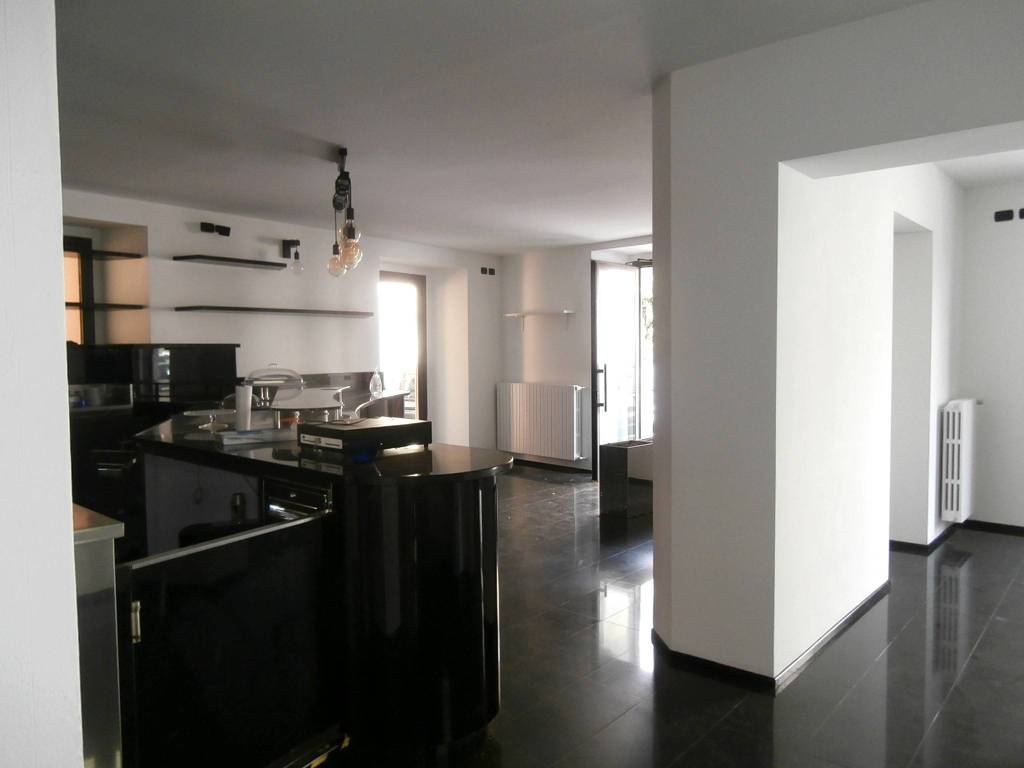 Immobile a Lecco in Piazza Antonio dell'Oro - Foto 5