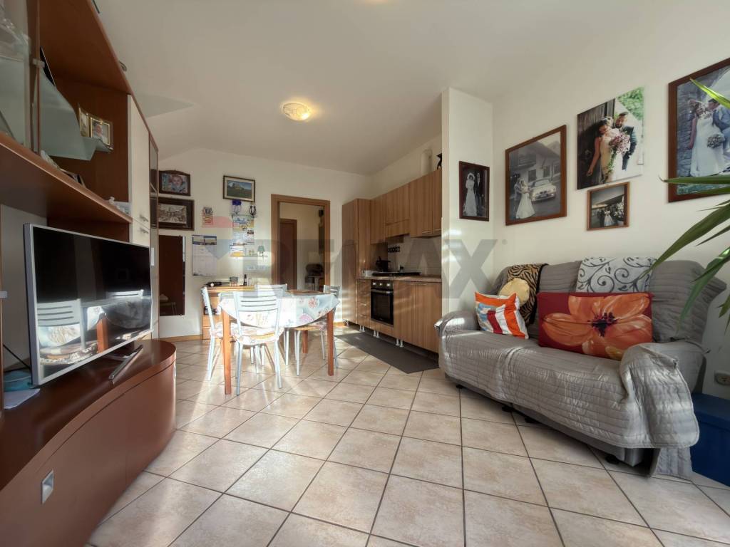 Appartamento a Madone in VIA CAVOUR, 10 - Foto 4