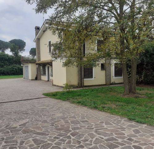 Villa a Bracciano - Foto 2