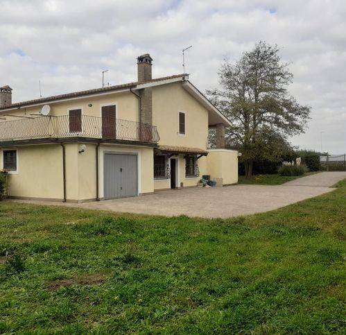 Villa a Bracciano - Foto 3