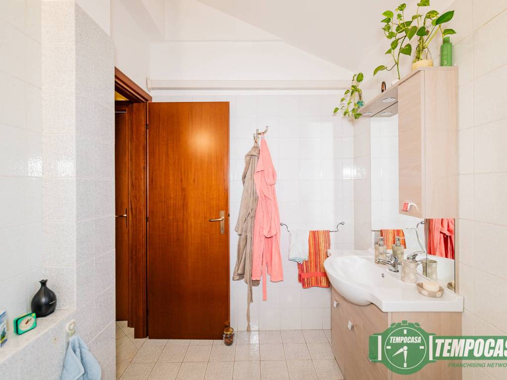 Villa a Lodi vecchio in Via Giosuè Carducci, 17 - Foto 5