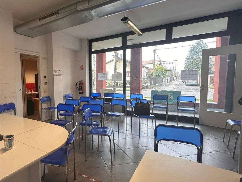 Immobile a Caronno pertusella - Foto 4