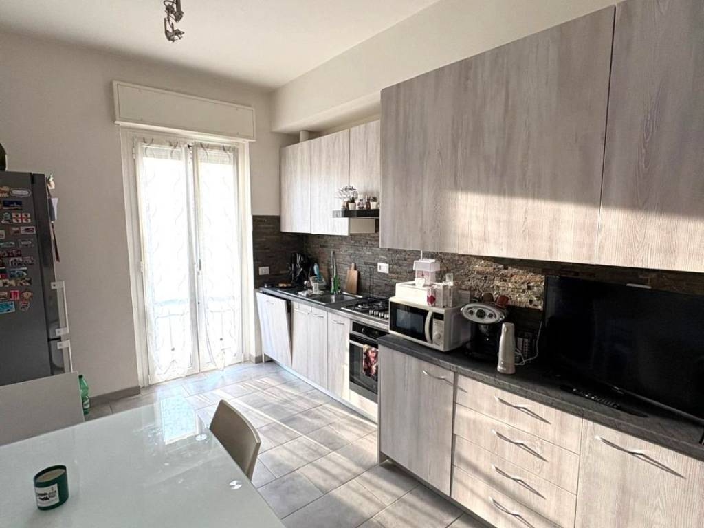 Appartamento a Cesano boscone in Via Pasubio, 8 - Foto 4