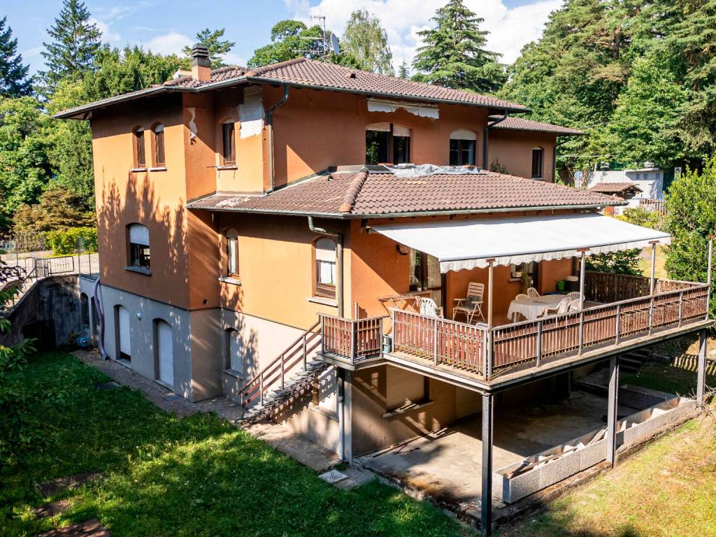 Villa a Varese in Via Goffredo Mameli, 5 - Foto 2