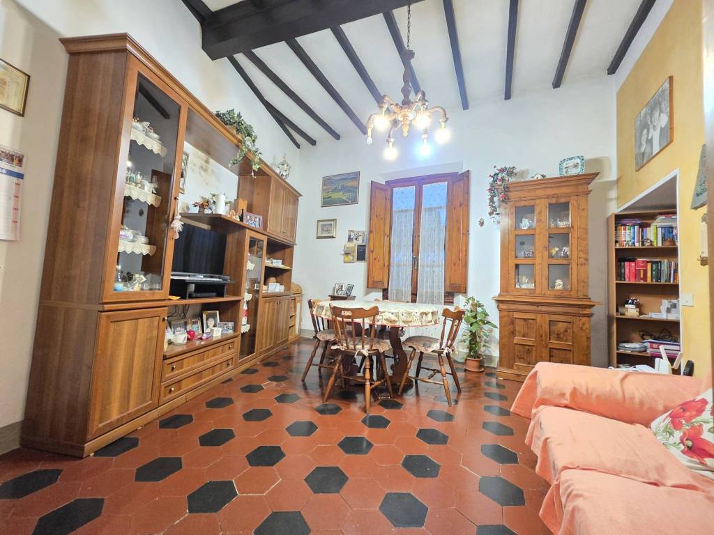 Appartamento a Greve in chianti in Via Roma, 22 - Foto 2