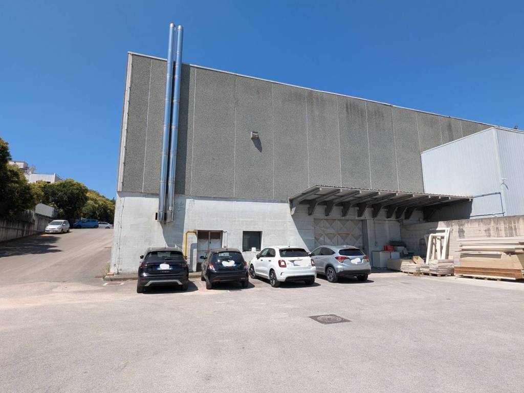 Immobile a Arzano in Viale delle Industrie, 22 - Foto 2