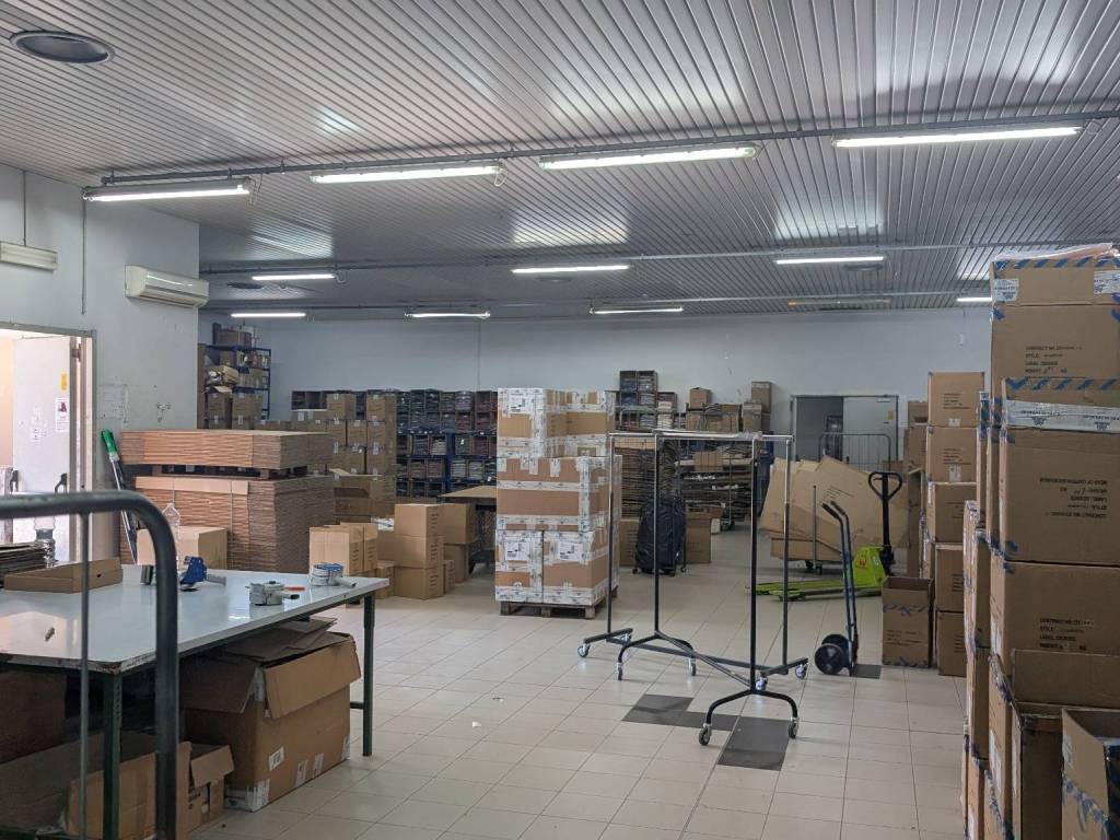 Immobile a Arzano in Viale delle Industrie, 22 - Foto 5