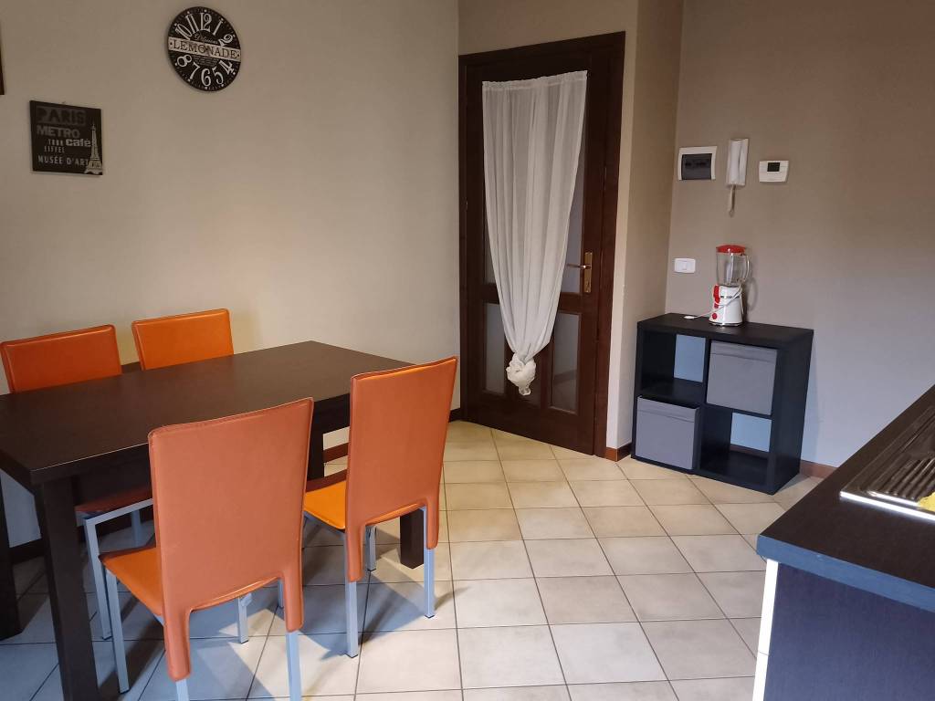 Appartamento a Cameri in Via Novara - Foto 2