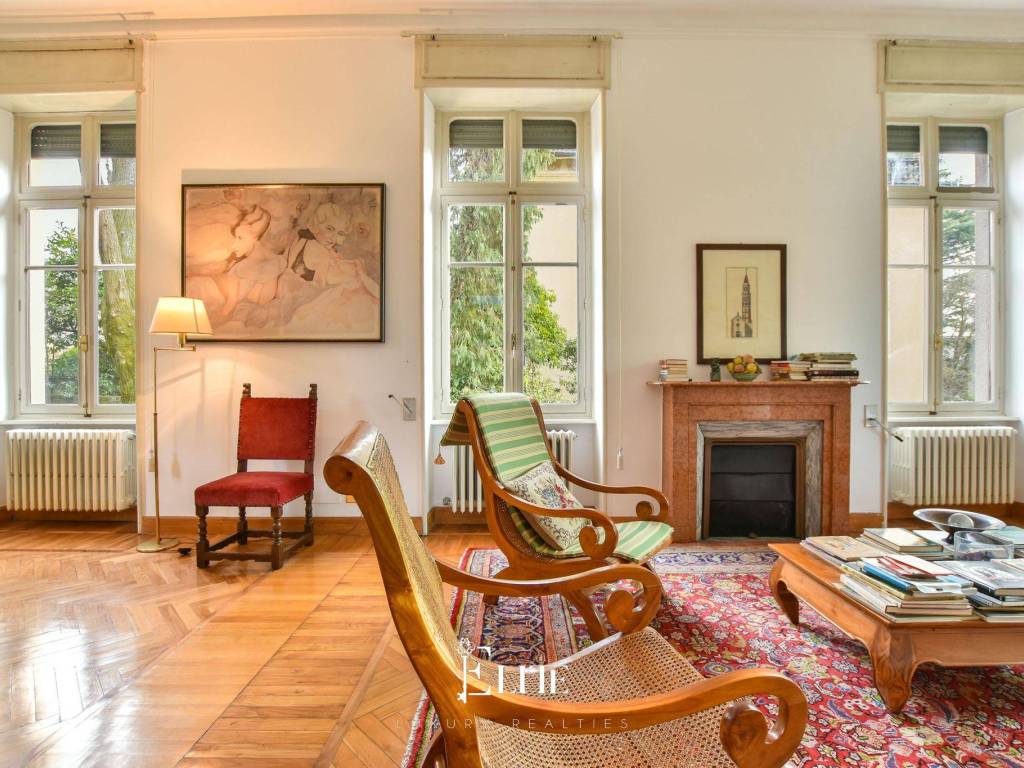 Villa a Gavirate in Via Alessandro Volta, 13 - Foto 5