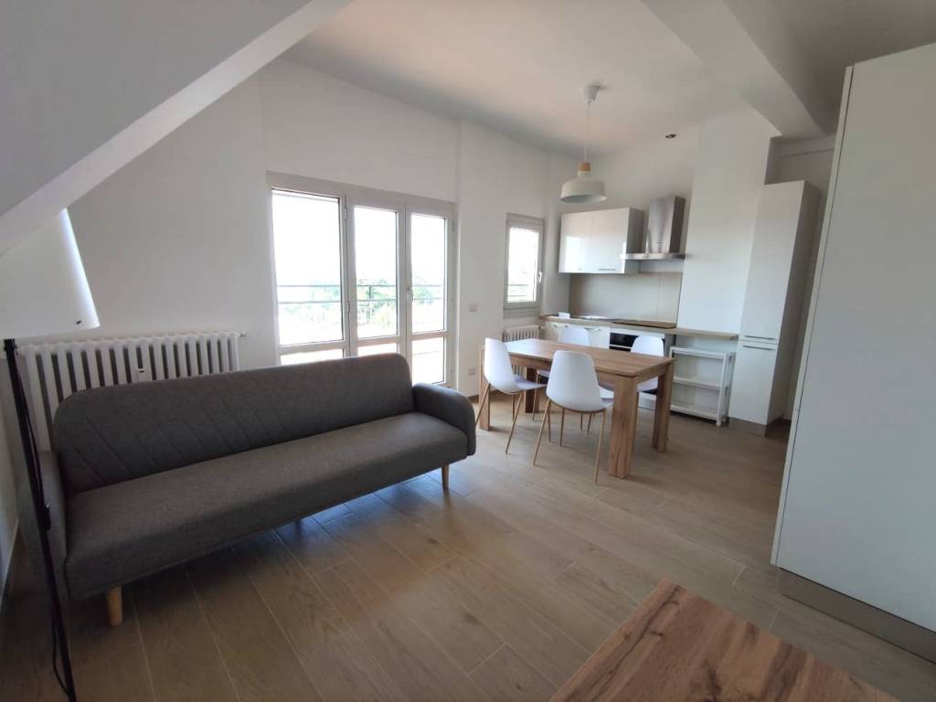 Appartamento a Varese in Viale Luigi Borri, 90 - Foto 2