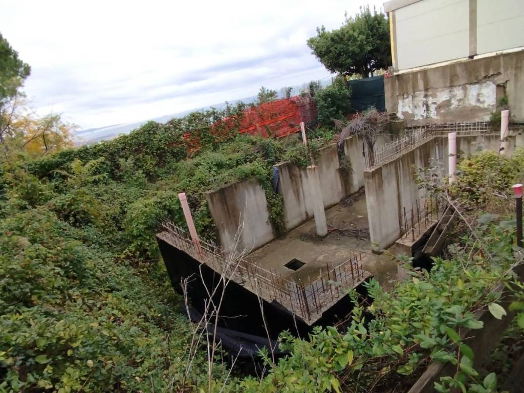 Terreno a Trieste in Salita della Trenovia - Foto 3