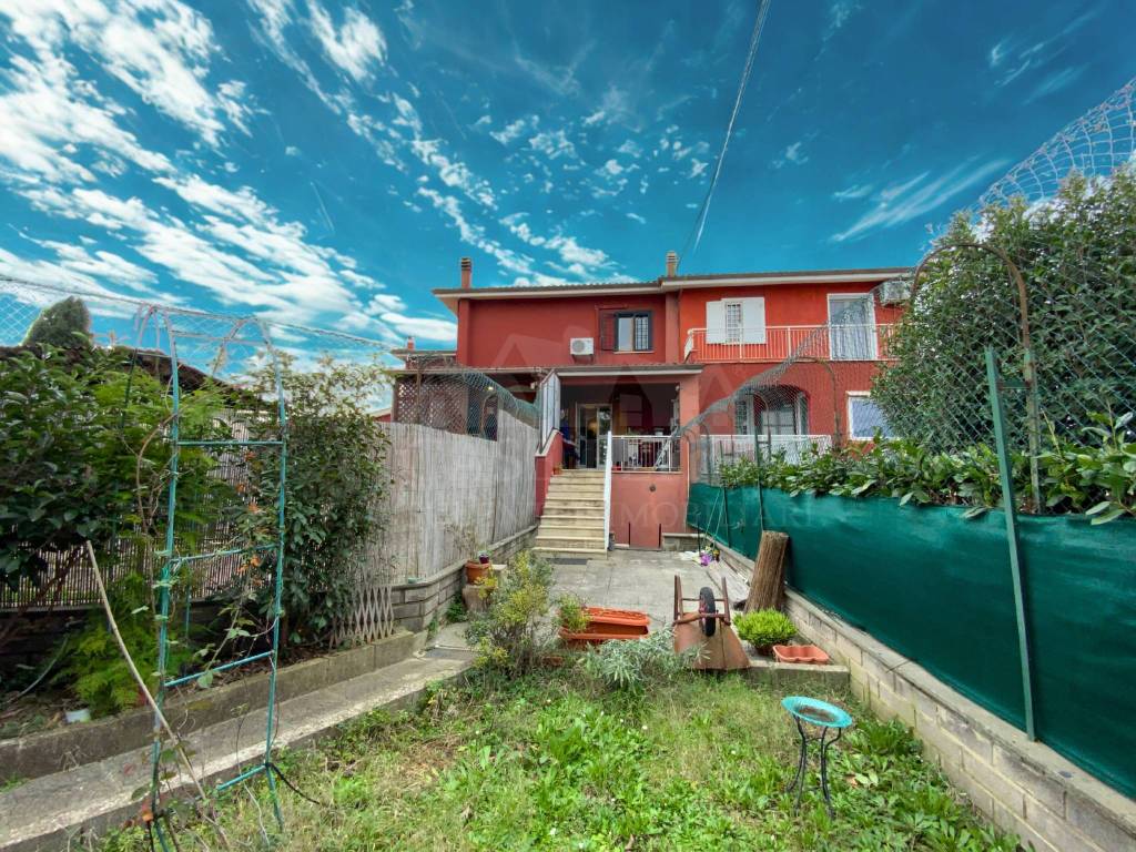 Appartamento a Ardea in Via Montagnano, 54 - Foto 2