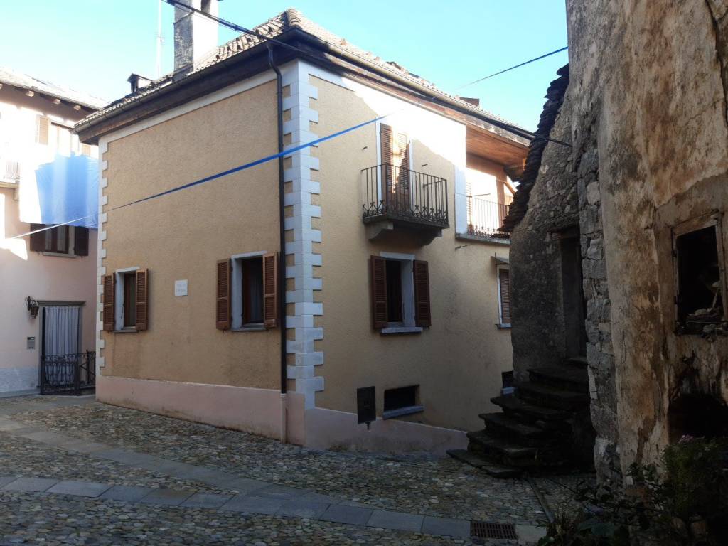 Casa indipendente a Re in Piazza Fontana - Foto 2