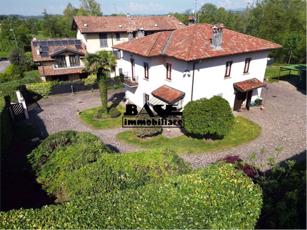 Villa a Casnate con bernate in Via Donatello - Foto 2