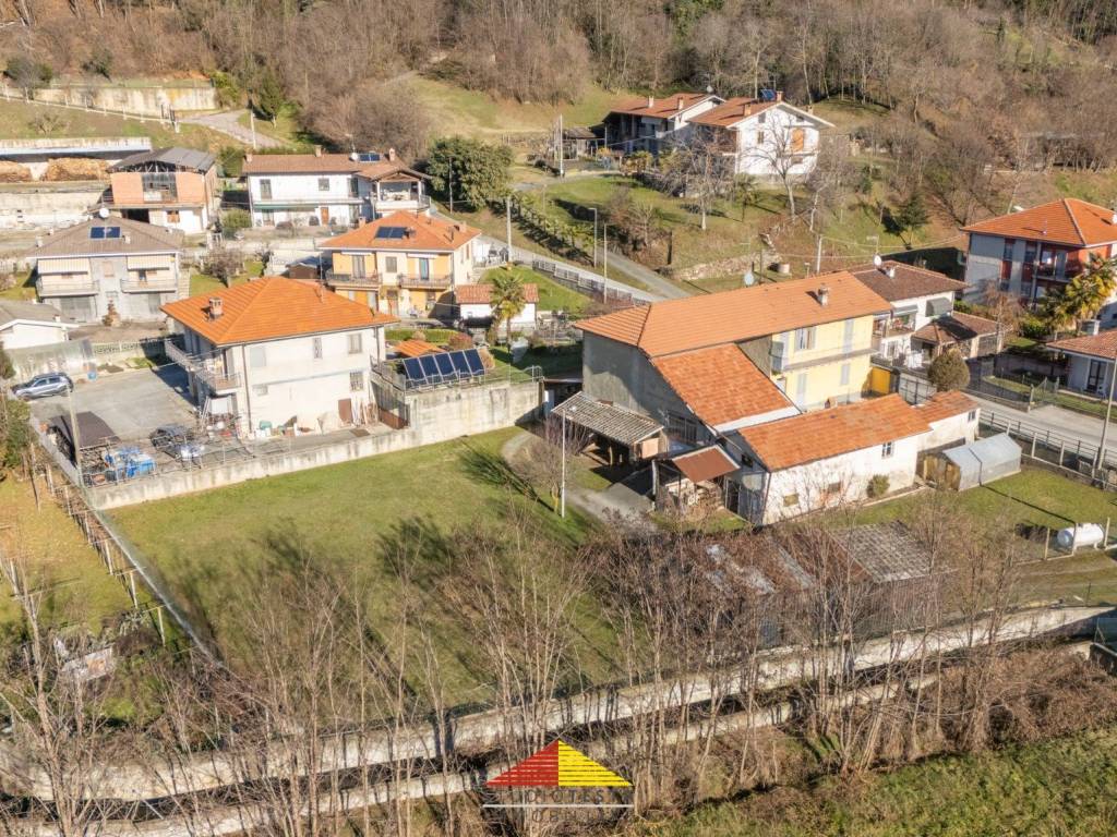 Rustico / casale a Piasco in Via Cesare Pavese, 3 - Foto 3