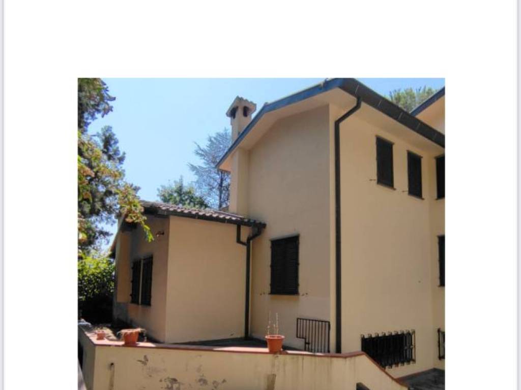 Villa a Prato in Via Eletto Palandri - Foto 3