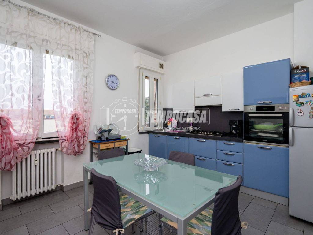 Appartamento a Reggio emilia in Via Fratelli Cervi - Foto 3