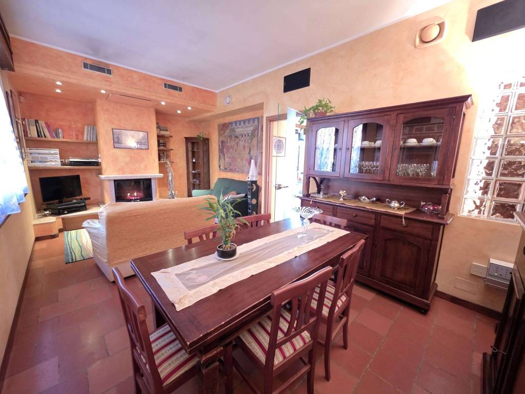 Villa a Sirmione in Via Alfonso La Marmora - Foto 5