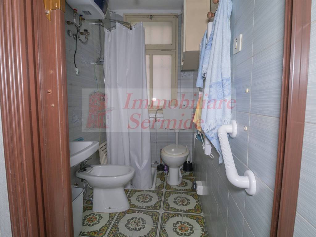 Villa a Sermide e felonica in Piazza Dante Alighieri - Foto 4