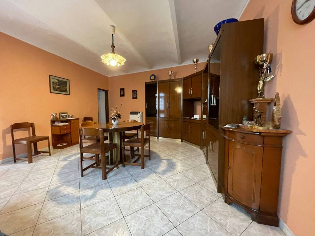 Casa indipendente a Isola d'asti in Via Vallone, 1 - Foto 4