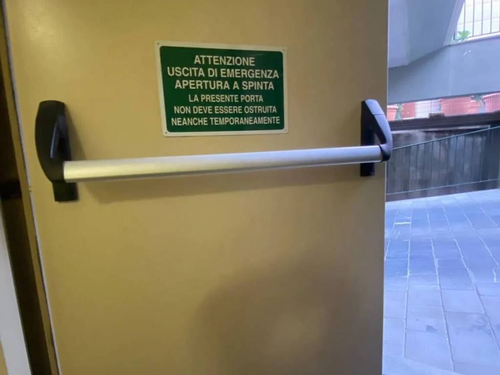 Box / garage a Loano in Via Simone Stella, 34 - Foto 5