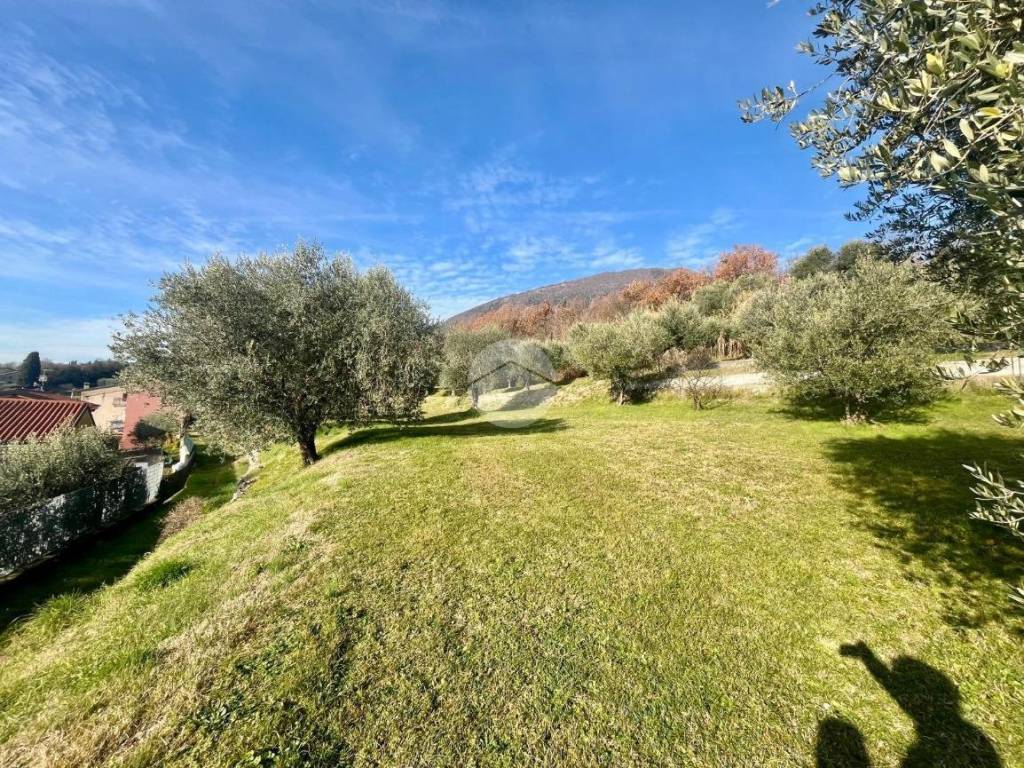 Terreno a Caprino veronese in Via Gardesana, 92 - Foto 4