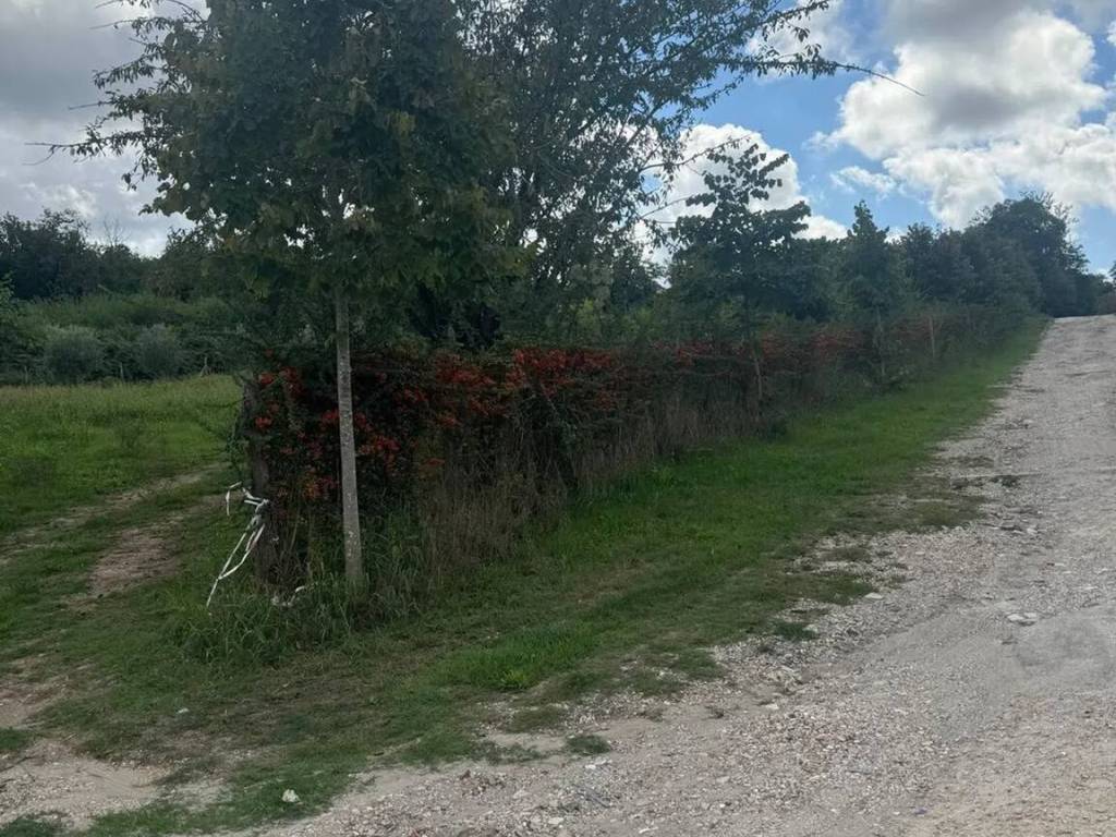 Terreno a Pozzuoli in Via Quarto, 13 - Foto 3