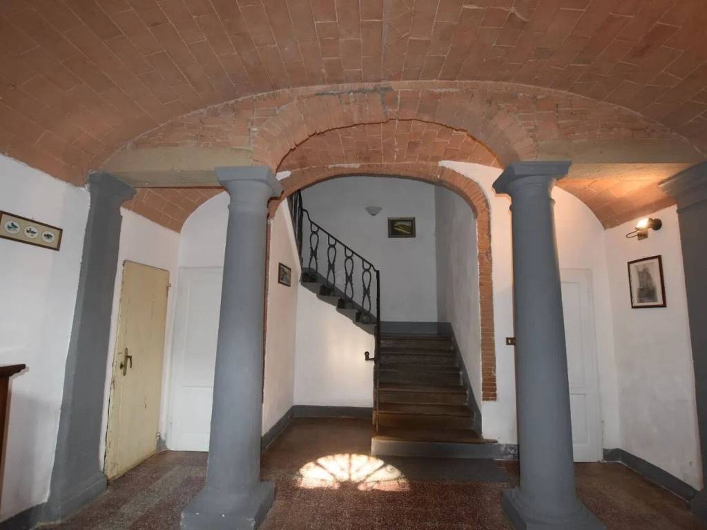 Villa a Gambassi terme in Strada Comunale Di Catignano - Foto 4