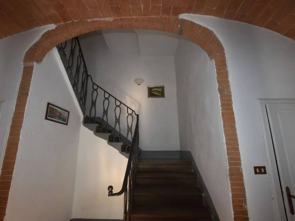 Villa a Gambassi terme in Strada Comunale Di Catignano - Foto 5