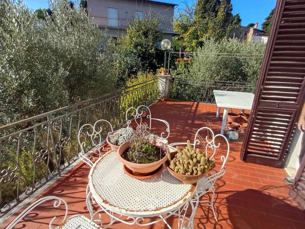 Villa a Gambassi terme in Via Giuseppe Garibaldi - Foto 4
