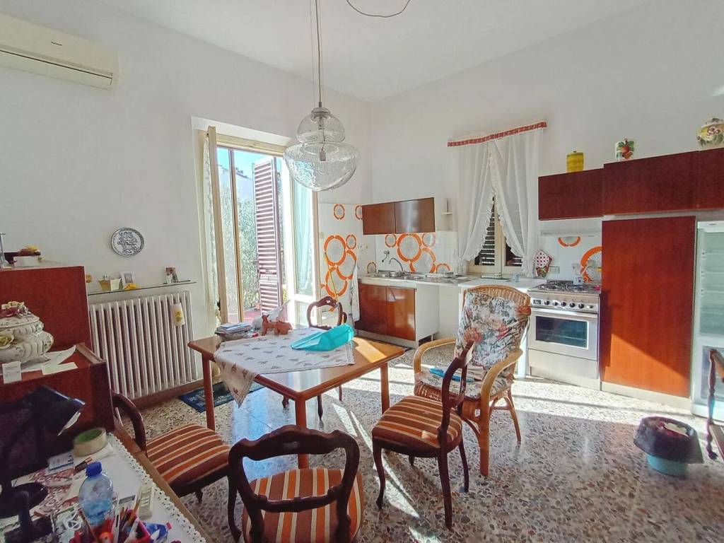 Villa a Gambassi terme in Via Giuseppe Garibaldi - Foto 5