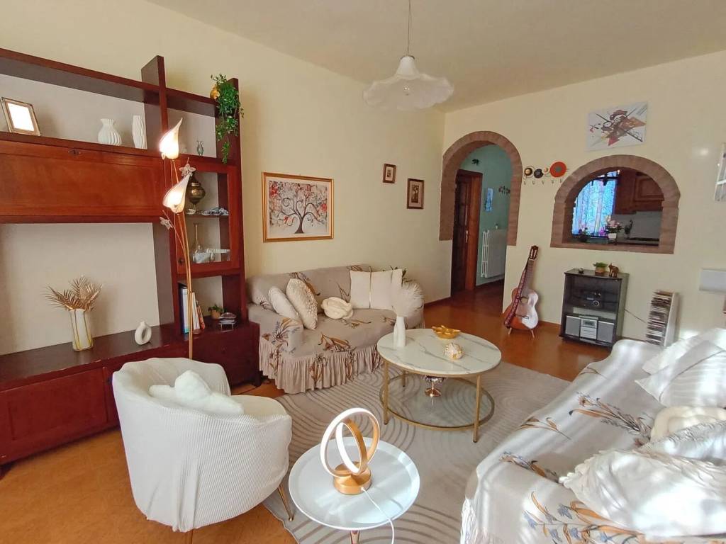 Appartamento a Montaione in Mura - Foto 2