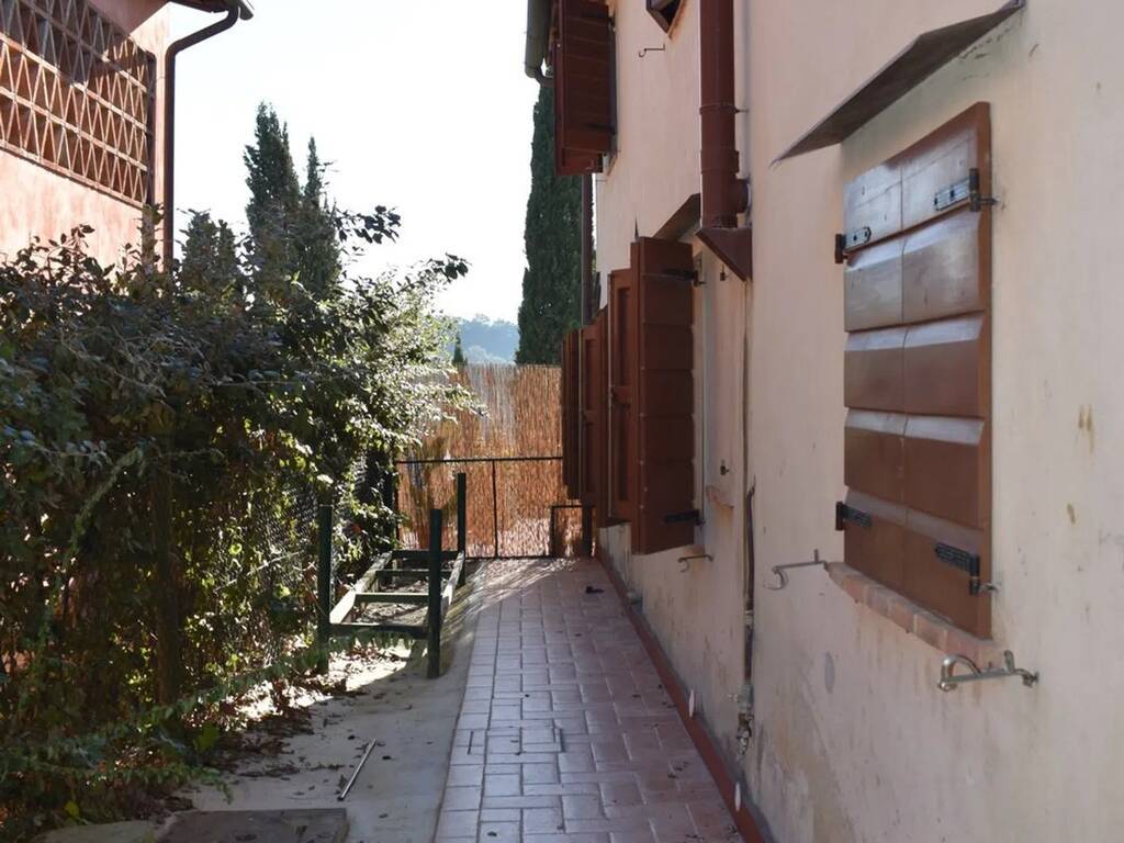 Appartamento a Gambassi terme in S. Andrea - Foto 5