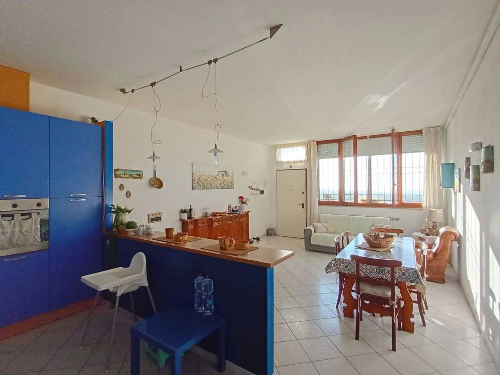 Appartamento a Gambassi terme in Via Volterrana - Foto 2