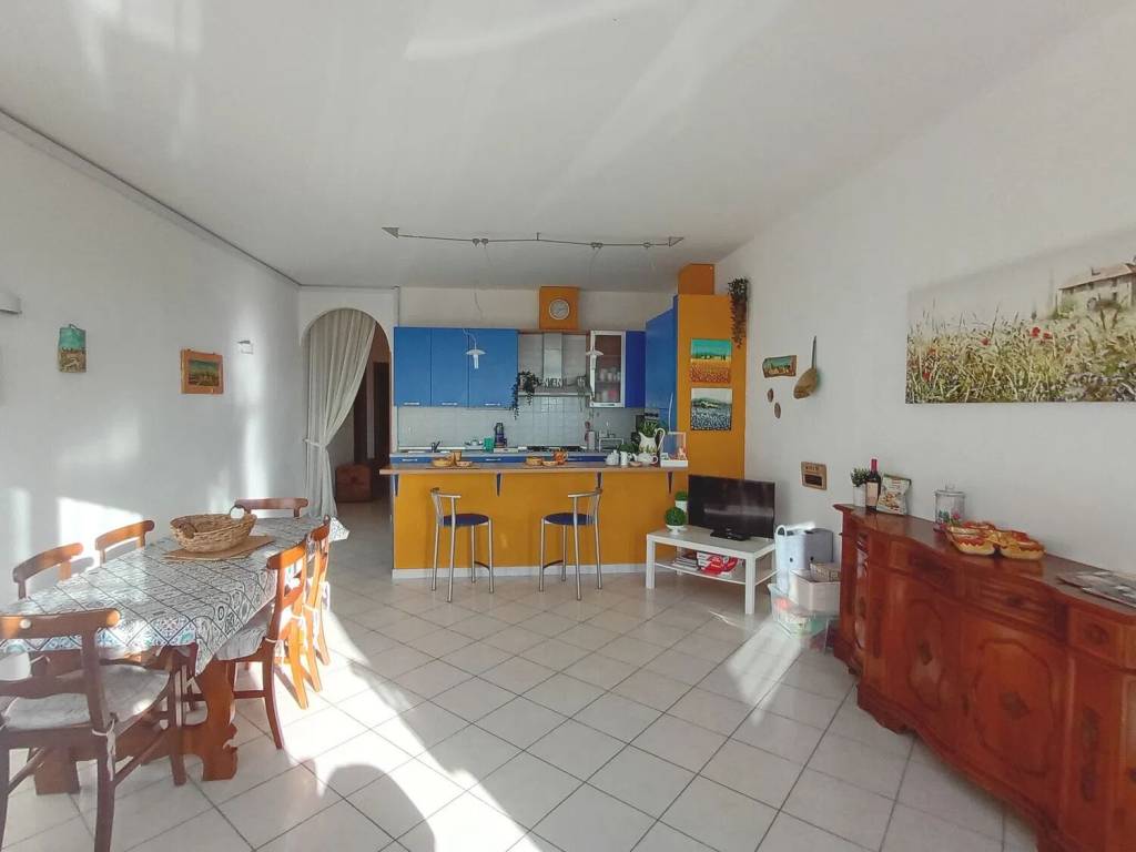Appartamento a Gambassi terme in Via Volterrana - Foto 5