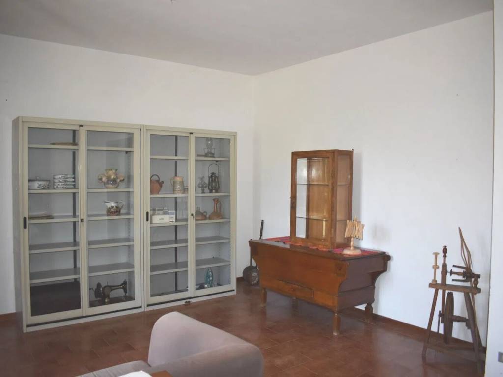 Appartamento a Gambassi terme in Via Galileo Galilei - Foto 5