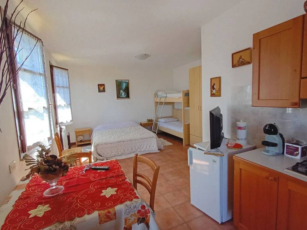 Appartamento a Gambassi terme in Via Poggio All'Aglione - Foto 4