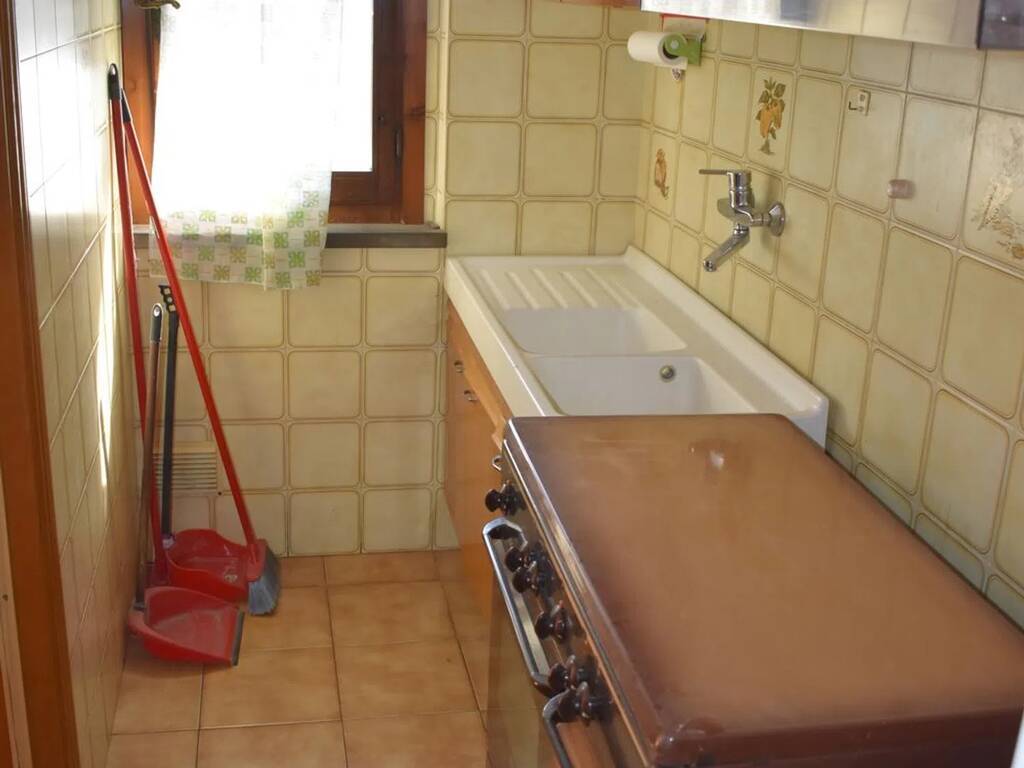 Appartamento a Gambassi terme in Via Enrico Fermi - Foto 5