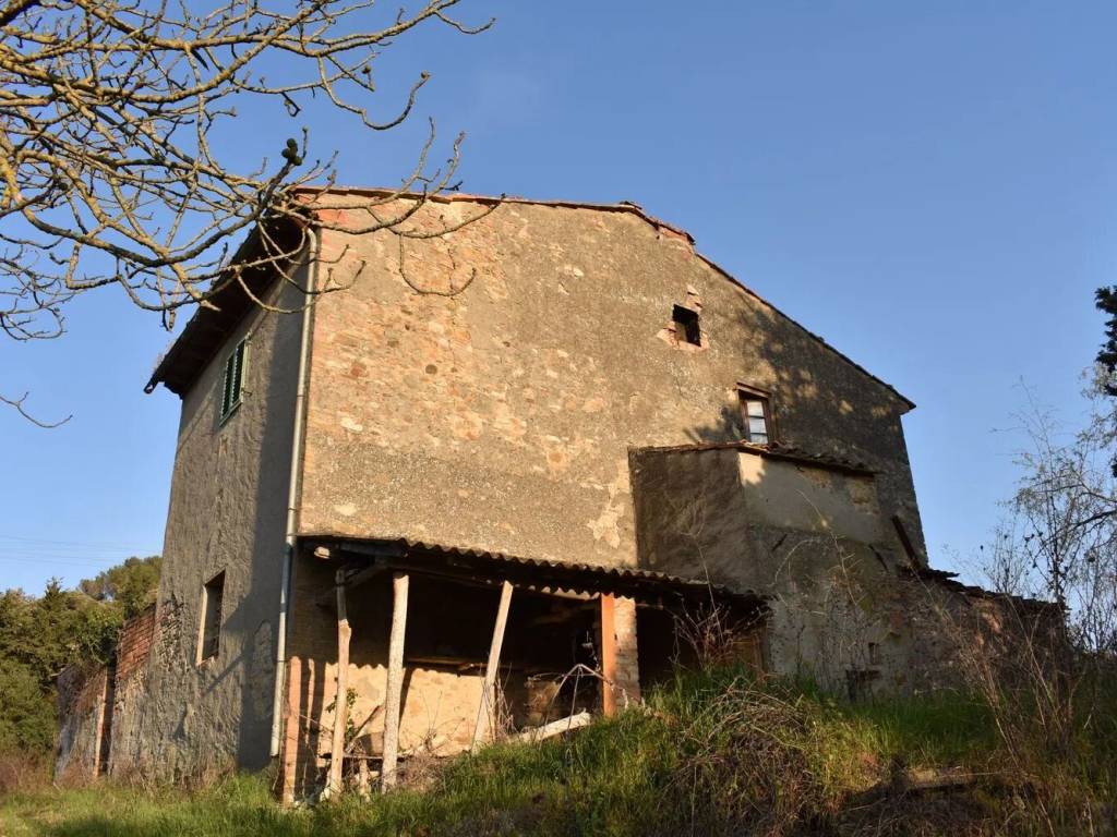 Rustico / casale a Gambassi terme in Via Andrea Del Sarto - Foto 4