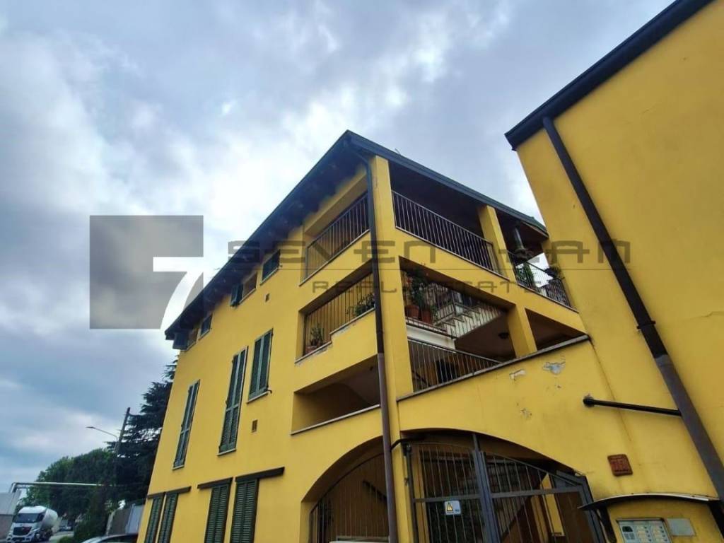 Appartamento a Rodano in Via Milano - Foto 2