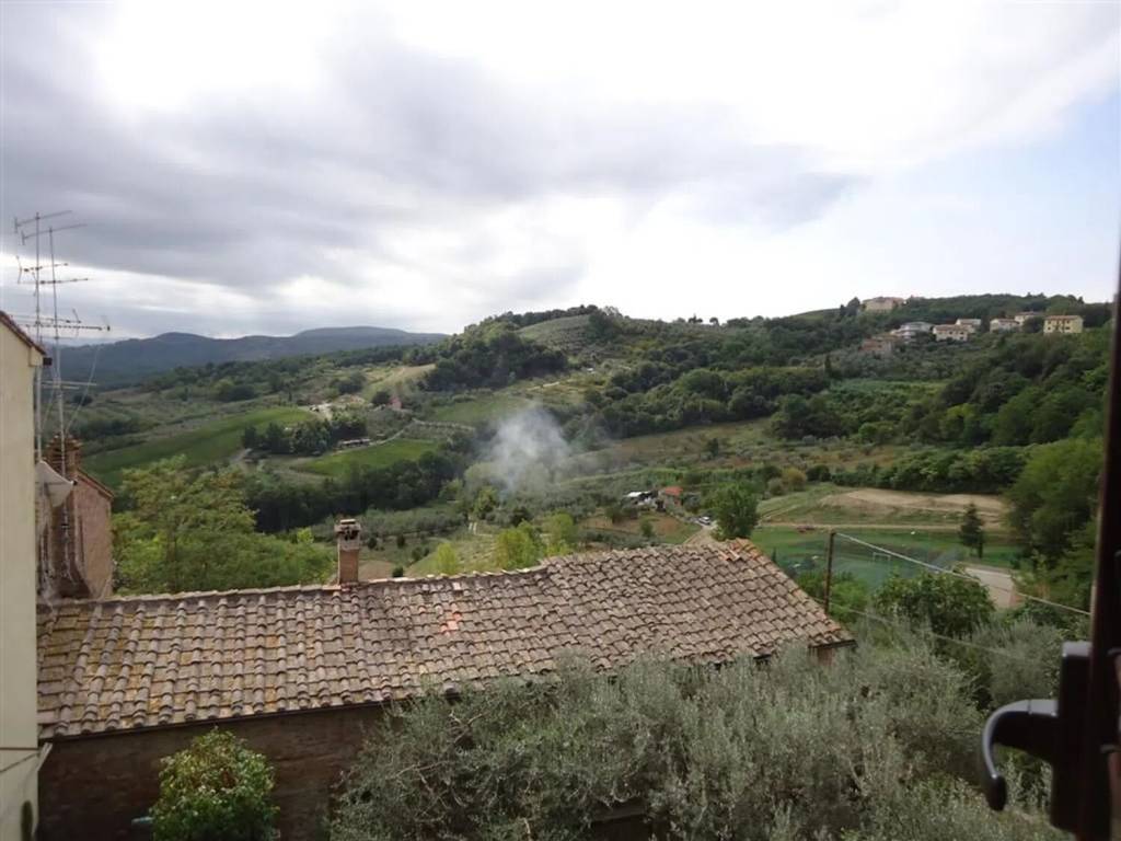 Appartamento a Gambassi terme in Piazza Arfaioli No Number - Foto 5