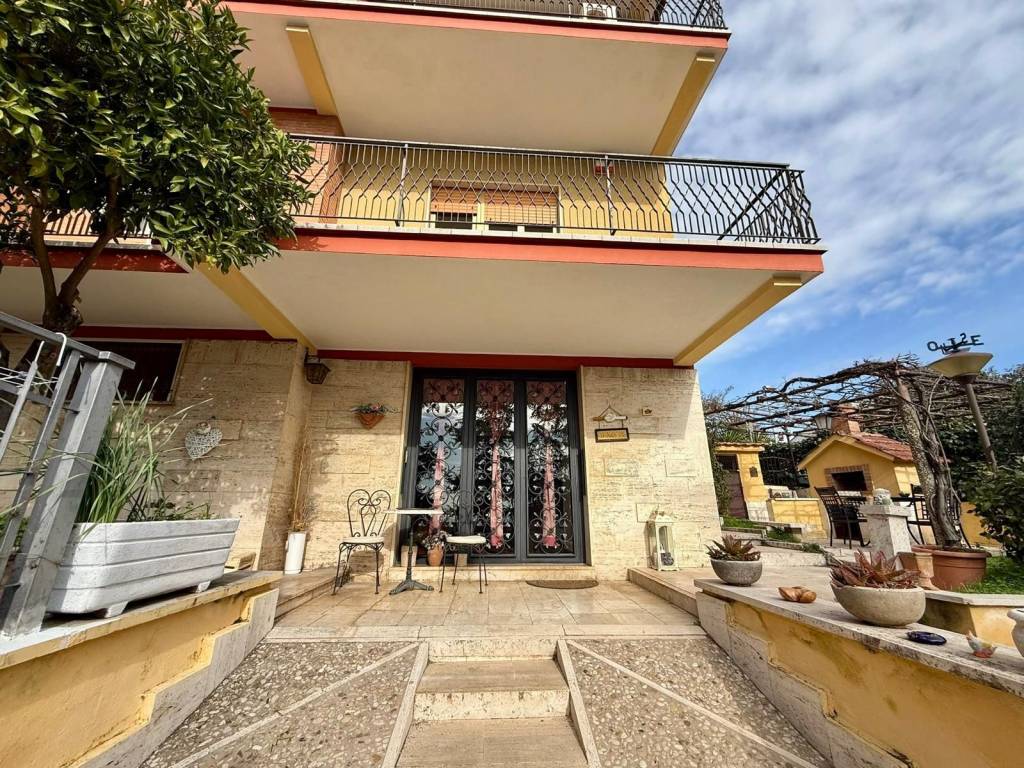 Villa a Guidonia montecelio in Via Ticino, 2 - Foto 3